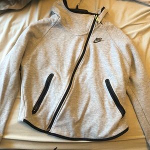 Nike crop hoodie